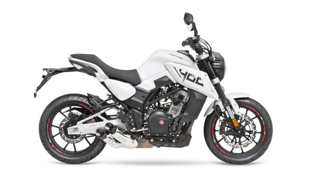 DL 400 Naked Arctic White