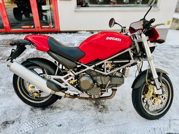Ducati Monster 900 Special